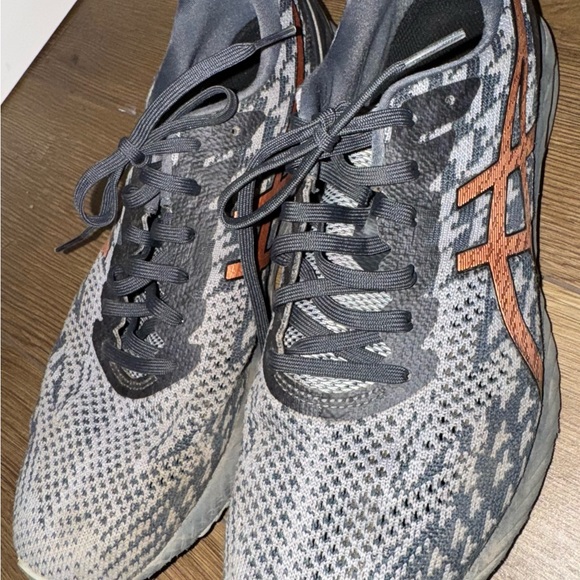 Men’s Asics Charcoal and Orange Athletic Sneakers - Picture 1 of 8